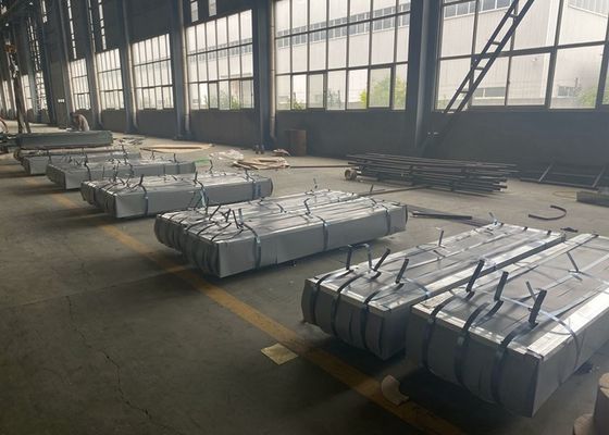 Beli DX51D Z60G Lembar Atap Bergelombang Galvanis 2000mm 2400mm online manufacture