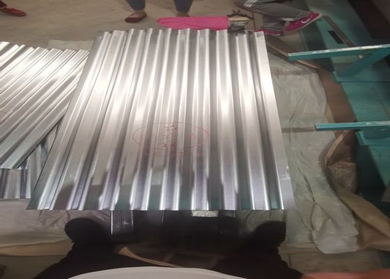 Beli Q345 SGCC G60 Panel Atap Bergelombang 12 Kaki Cladding Logam Bergelombang online manufacture