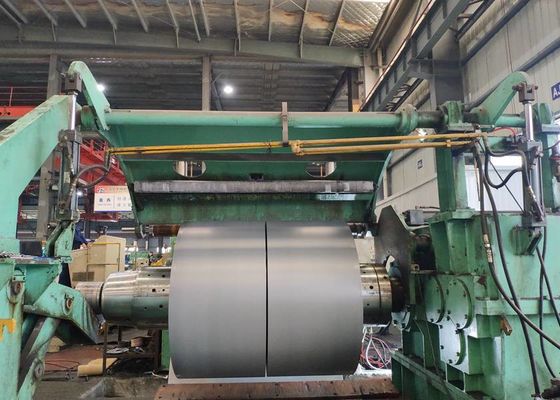 membeli 0.90mm SGH540 Elektro Galvanized Steel Coil dengan 100g/m2 Zinc Coating untuk aplikasi struktural dan industri online manufacture